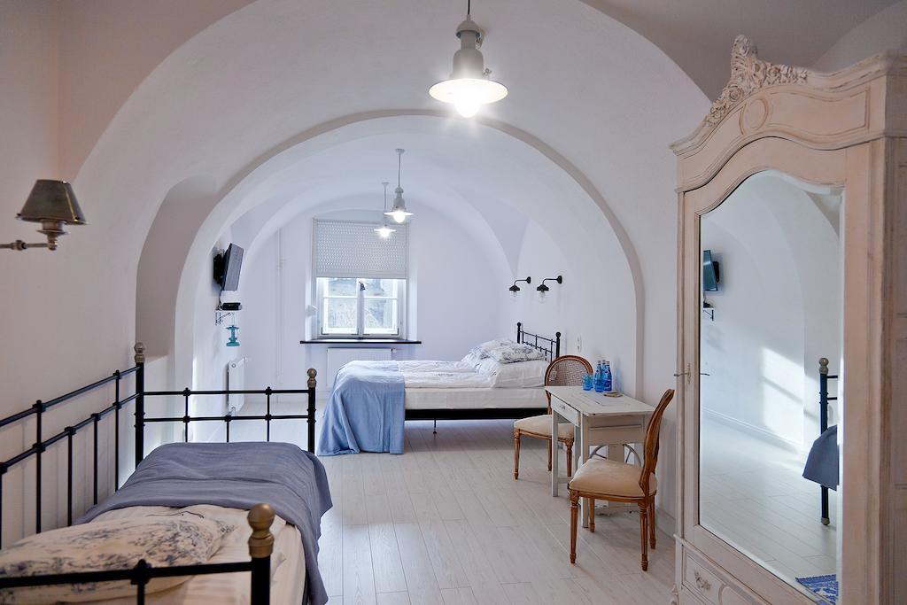 シュフィドニツァ バロコヴィ ザコンテク Bed & Breakfast 部屋 写真